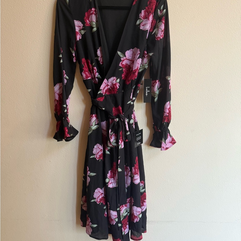 NWT Lulus Floral Wrap Dress with Long Sleeves